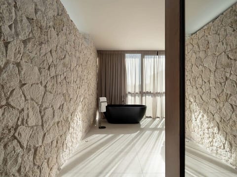 Cleopatras bath experience