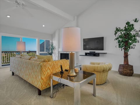 Living room with 55 inch smart tv