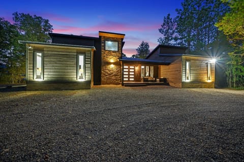 Welcome to Besides Still Waters!