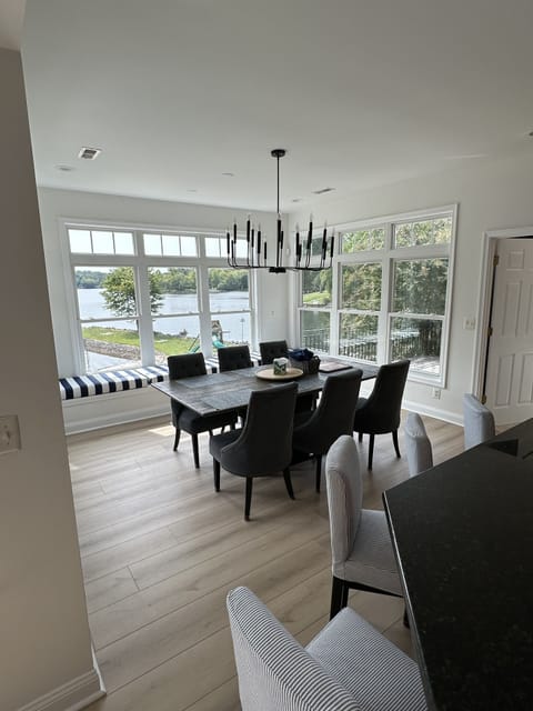 The dining room provides a beautiful view over the lagoon