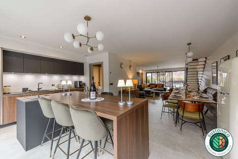 Opened kitchen on the living room and fully equipped 