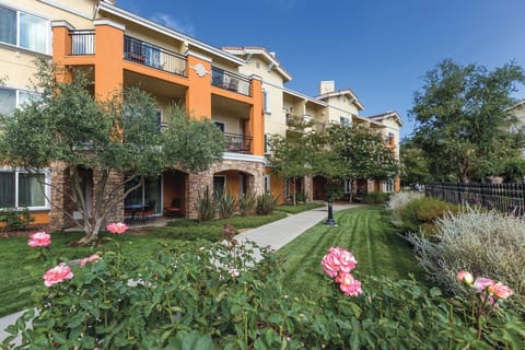 Beautiful Hotel in Vino Bello Resort - 2BD Sleeps up to 8 House in Napa Valley