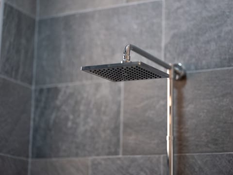 Hand-held showerhead