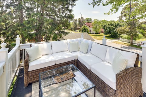 Balcony | Access via Bedroom 1