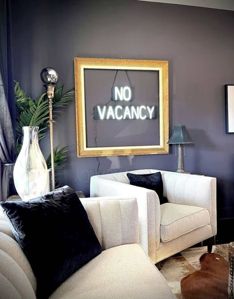 Fun Artwork, First Level