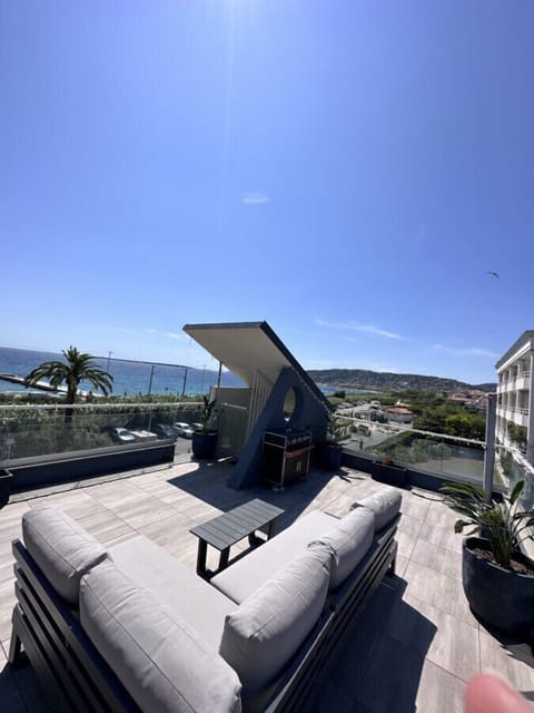 Unobstructed SeaView