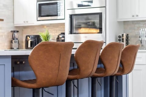 Our kitchen island bar, the social hub of our home. Sip, chat, and savor the moments that matter.