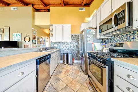 Kitchen with Gas Stove and everything you need for meal prep!