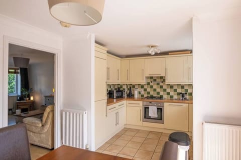 78d85a2e bd0b 459f 84ba 6c3e35775a52