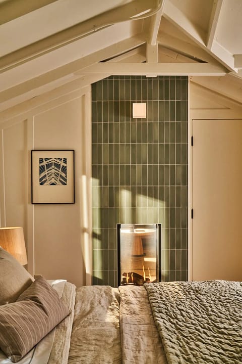 Unit with King size bed