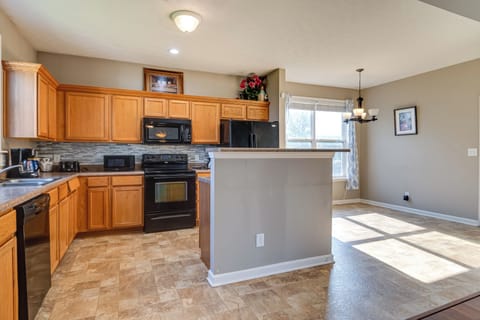 Kitchen | Cooking Basics | Spices | Toaster | Drip Coffee Maker