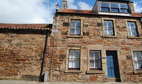 Fisherman’s Neuk is on the coastal path
