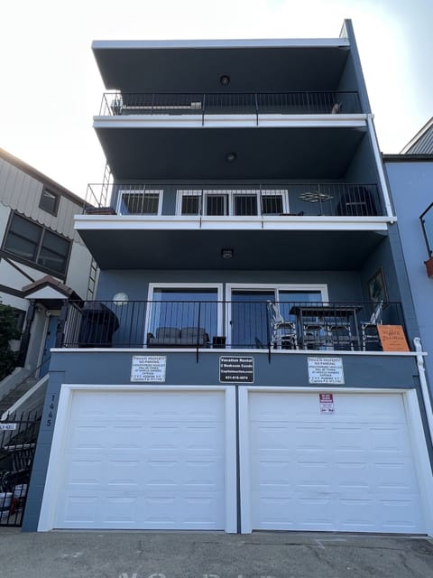 Front picture of condo.