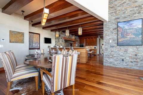 Dining Room - Winter