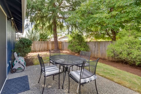 Fenced Backyard | Patio | Outdoor Dining Area