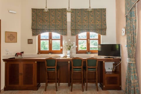 Bar stools at dining area bar.