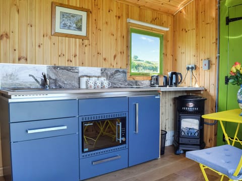 Kitchen area | Martha’s Place, Upper Heaton, Huddersfield