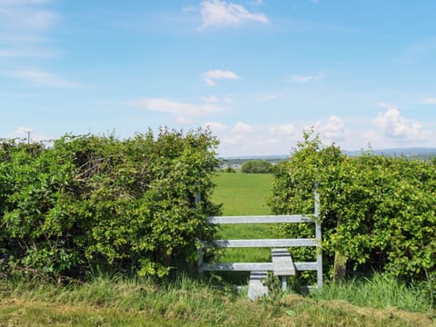 Surrounding area | Martha’s Place, Upper Heaton, Huddersfield