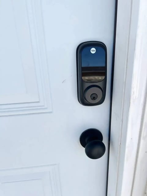 Yale Door Lock