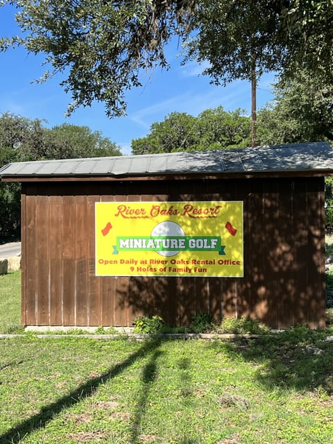 Mini-golf and public pool and splash pad within walking distance.