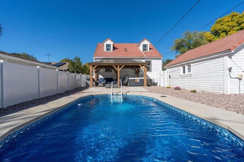 Pool | Outdoor pool, a heated pool