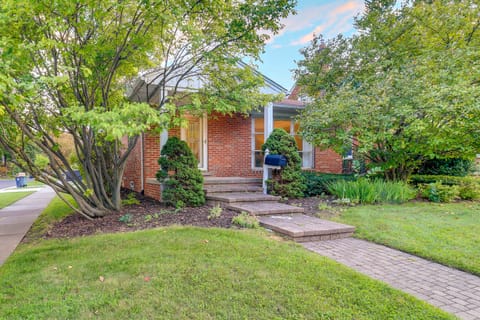 Royal Oak Vacation Rental | 3BR | 1BA | 1,000 Sq Ft | Stairs to Access