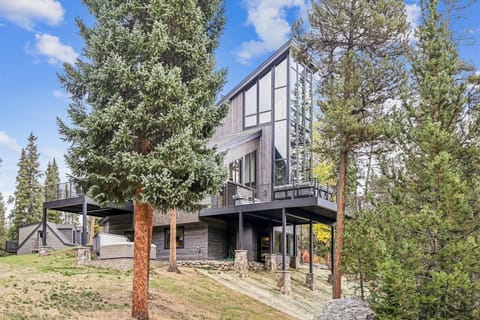 Exterior - Summit Solitude Estate - Breckenridge Vacation Rental