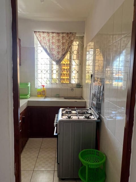 The group will enjoy easy access to everything from this centrally located place Apartment in Mombasa