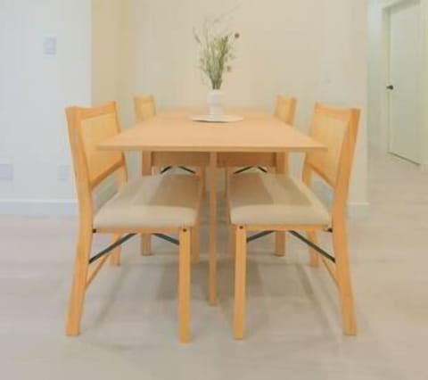 E61db7b1 06a3 4692 8885 3d76b342a034