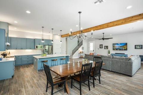 Dining area and island bar seating