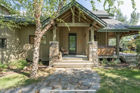 Welcome to River Birch