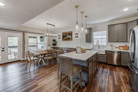 Living and dining space