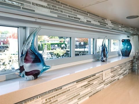 Some very cool glass fish I found :)