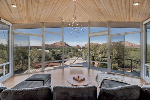 Panoramic Views of Courthouse Butte and Bell Rock