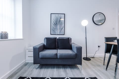 Living Room / Lounge