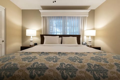 Comfortable Unit with King size bed