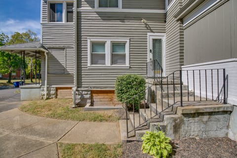 Exterior | Central Heating & A/C | Free WiFi