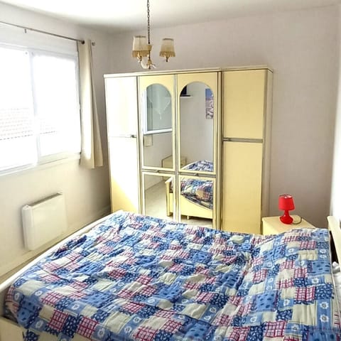 3 bedrooms, travel crib, free WiFi