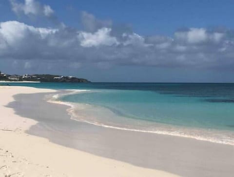 Beach nearby, beach towels