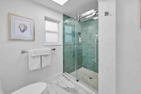 Shower, eco-friendly toiletries, hair dryer