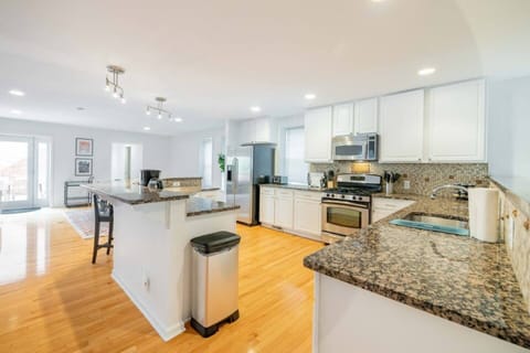 Kitchen with a full set of cooking equipment's