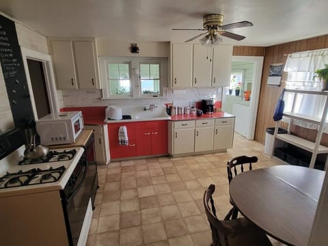 Kitchen, Dinning Room