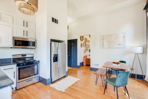 Kitchen | Coffee Maker | Toaster