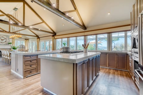 Fully-equipped kitchen.