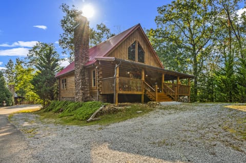 Majestic Elk Hideaway's exterior