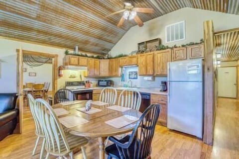 819bbf31 9d98 4a61 a236 de4ac42bd276