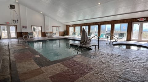 Indoor pool, outdoor pool