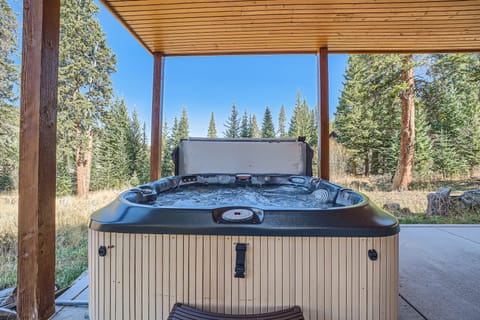 Private hot tub with views all around