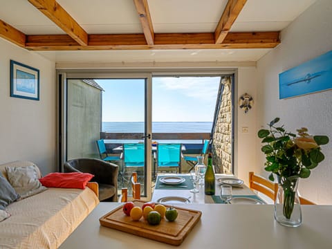 Sky, Cloud, Tableware, Water, Azure, Food, Chair, Naval Architecture, Building, Wood