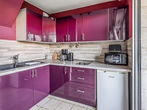 Cuisine ouverte équipée